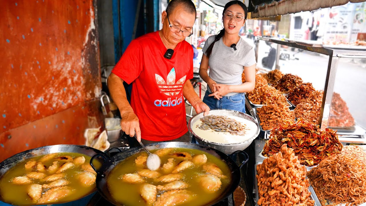 Ngạc nhiên nhờ bán tép đồng lăn bột tắm trong chảo dầu, bánh quai vạc mà mua được nhà Sài Gòn