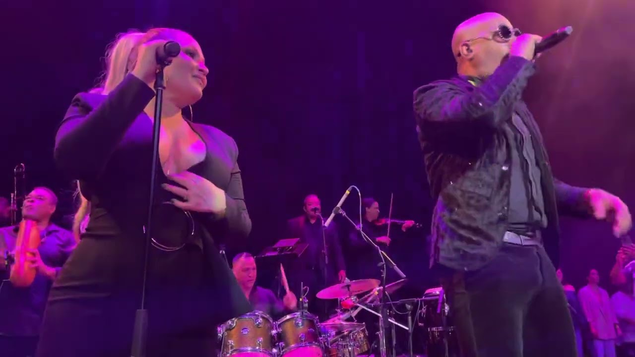 Se Muere la tía Formell y los Van Van. miami