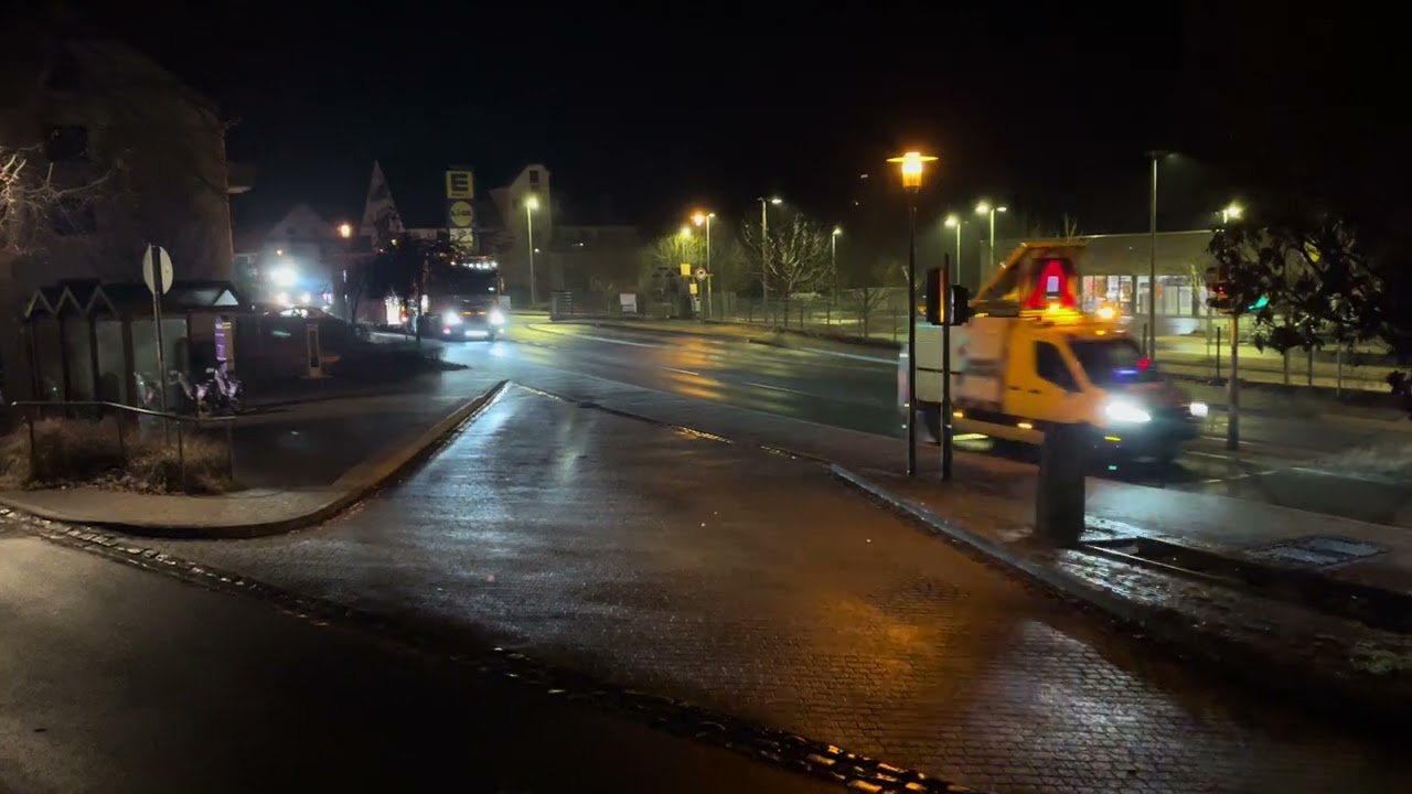 Gertzen Transporte mit Holzkiste Firma Kampf Schwertransport Ruppichteroth B478 22.01.2026 23:04Uhr 
