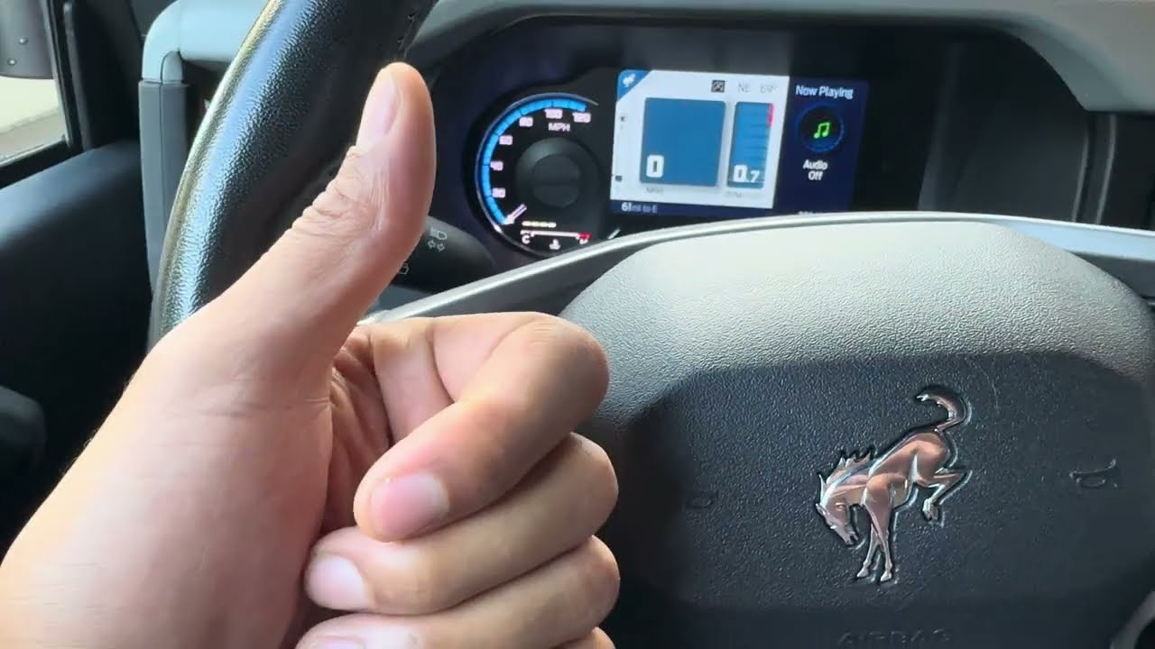 Ford Bronco – Как включить и выключить фары