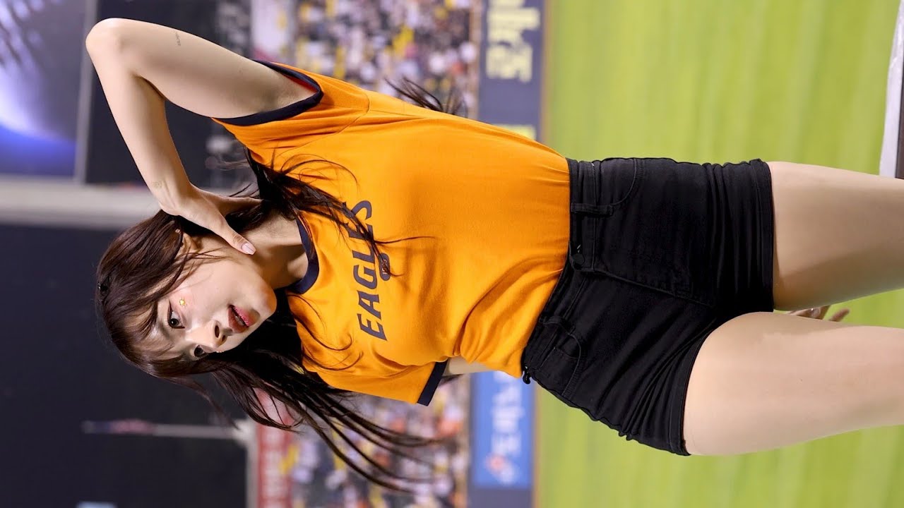 [4K] 250529 한화이글스 하지원 치어리더 ' aespa (에스파) - Whiplash ' 직캠 @잠실종합운동장잠실야구장