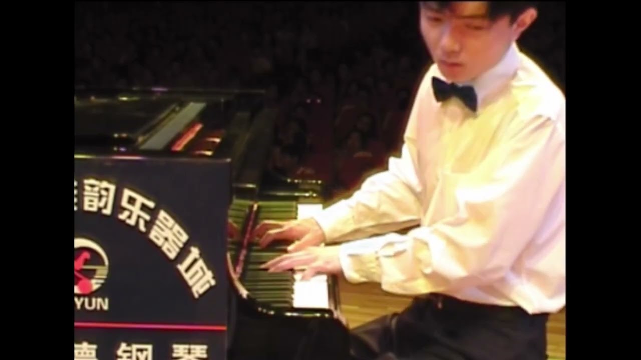 Wenyu Shen plays Liszt Réminiscences de Don Juan in Wanzhou China 2004