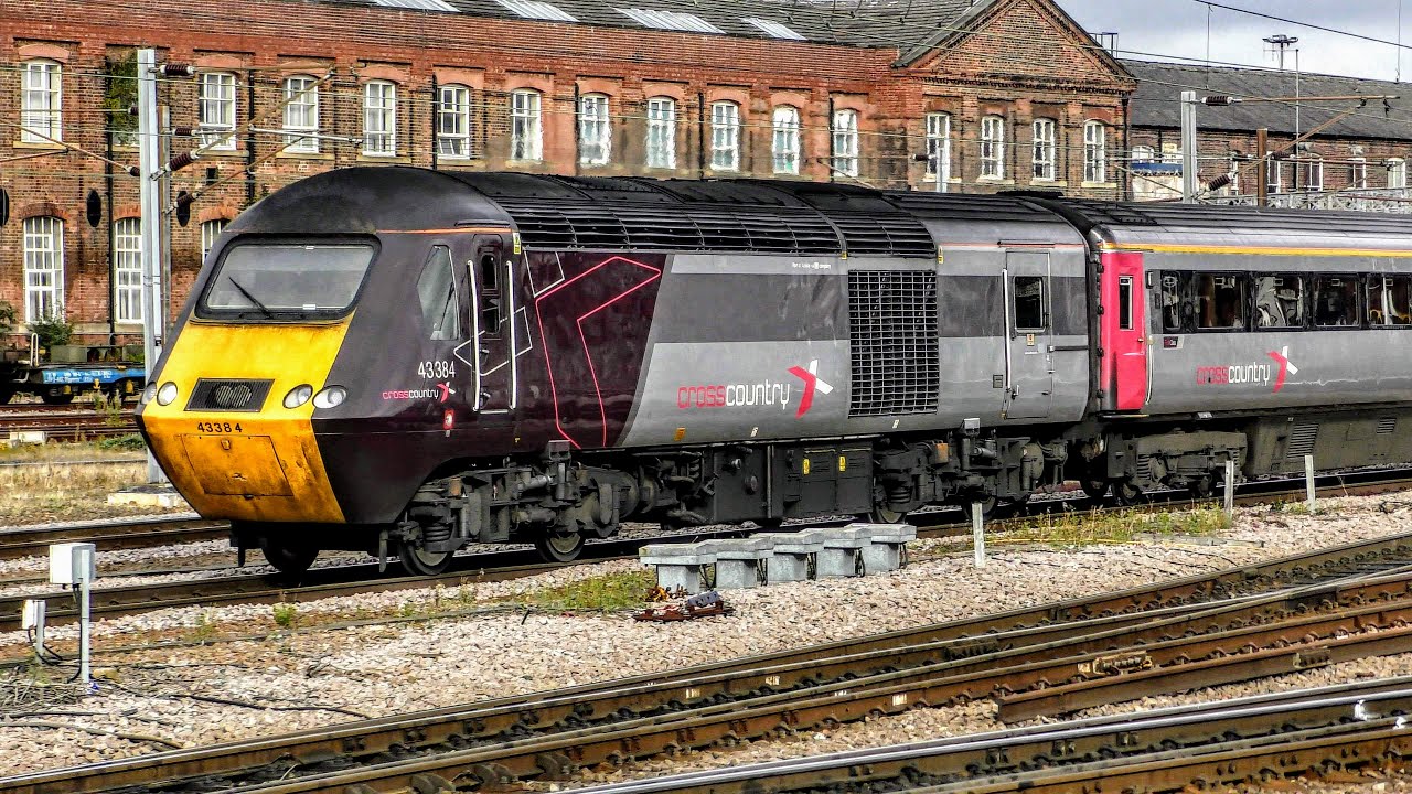 Trains at Doncaster, ECML | 04/10/2018