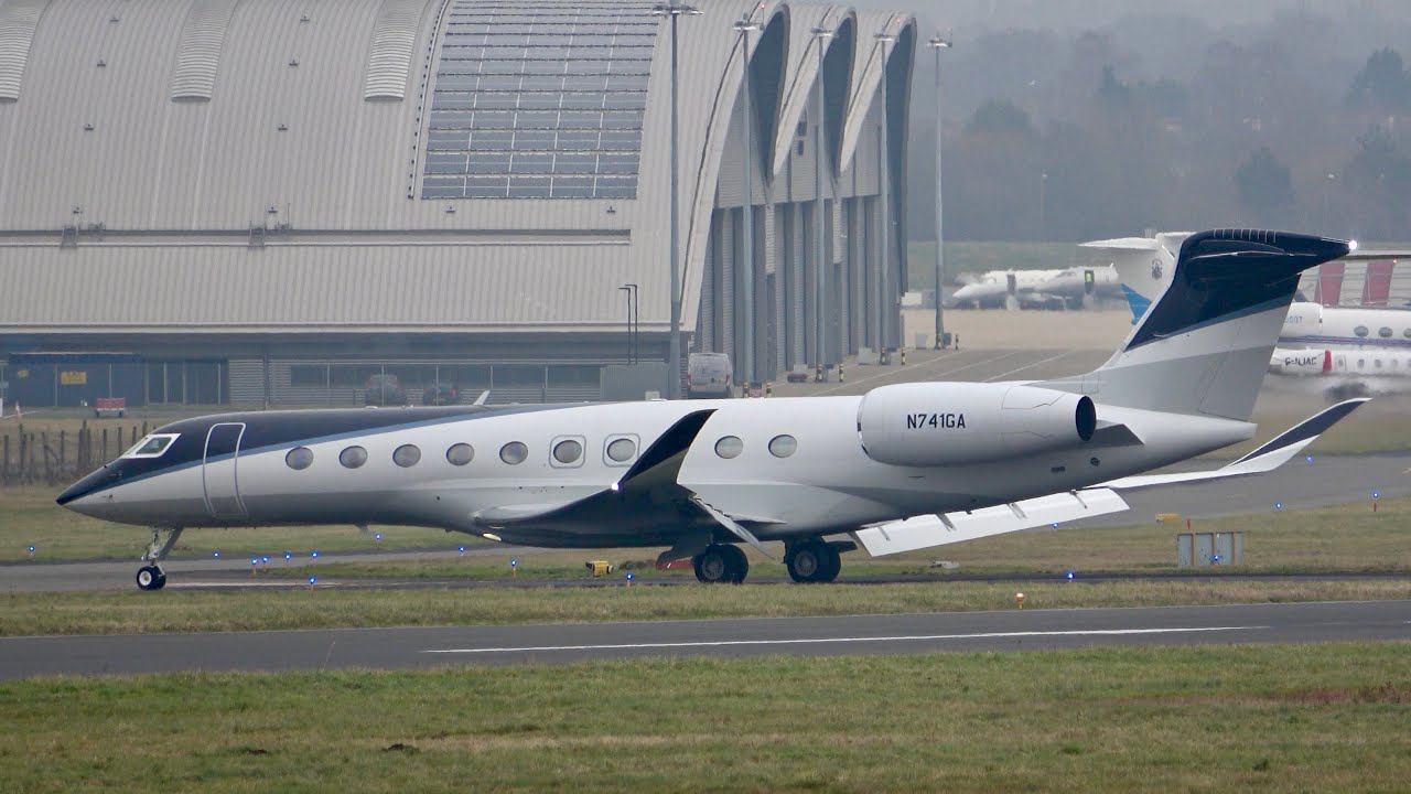 GULFSTREAM G700! 1 week old. N741GA. First international flight. Farnborough arrival. 21 Jan,  2025.