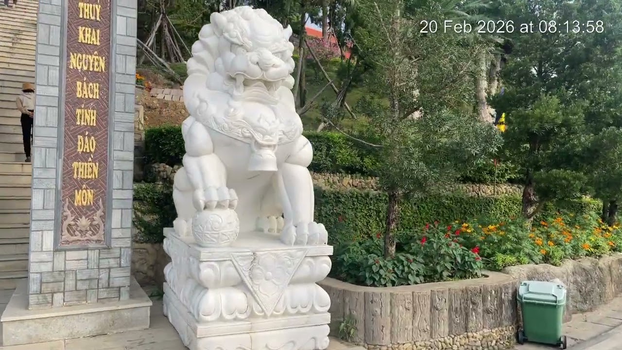 Du Xuân 2026 Cái Bầu