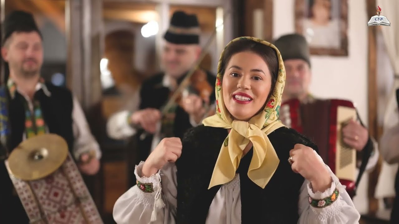 Andreea si Florin Rednic  - 🌟 Ясная засвітила зоря (colind străvechi)