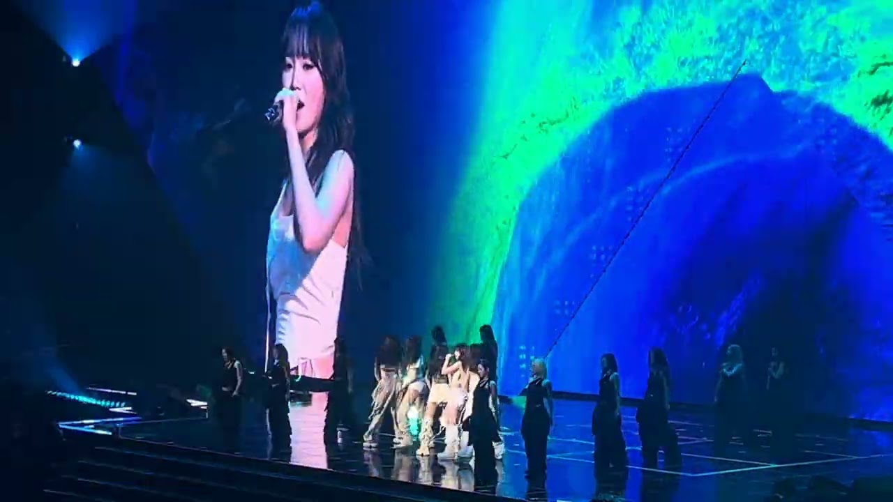 LESSERAFIM TOUR ‘EASY CRAZY HOT’ ENCORE IN SEOUL Day 2 “The Great Mermaid”