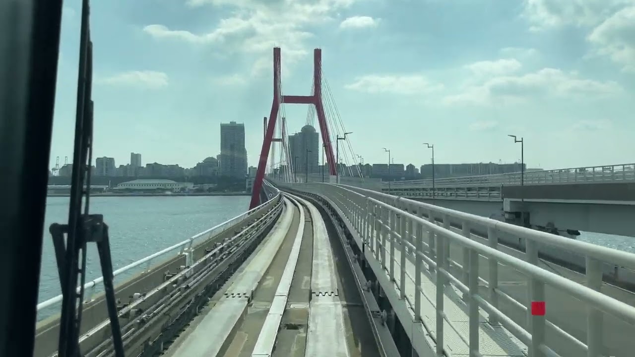 六甲ライナー