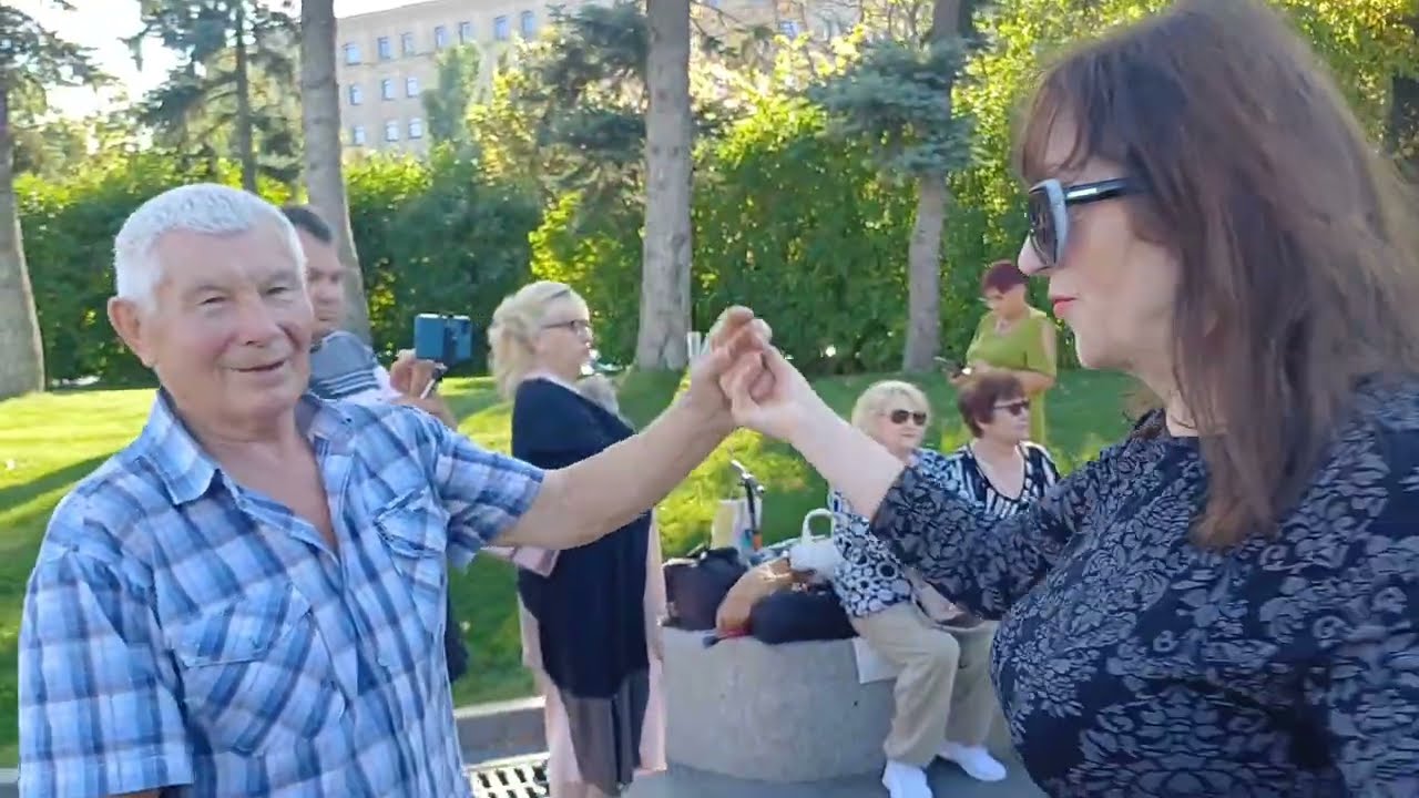 ЛЕЖАЛА РОЗА В УЛИЧНОЙ ПЫЛИ❤️ ТАНЦЫ ❤️ХАРЬКОВ 06.09.2025