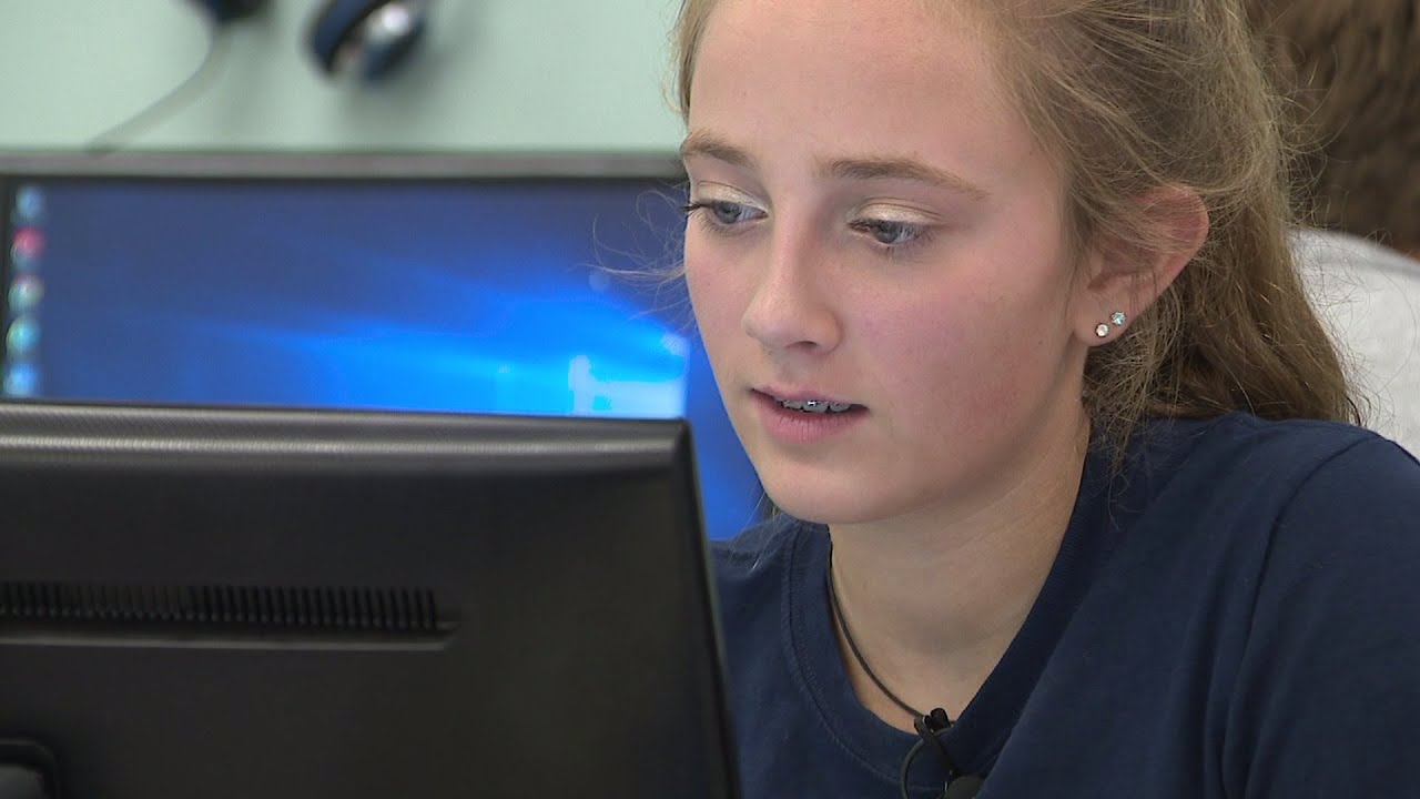 Illinois Teen Closer to Diagnosis After Her Mysterious Memory Loss Gains International Attention