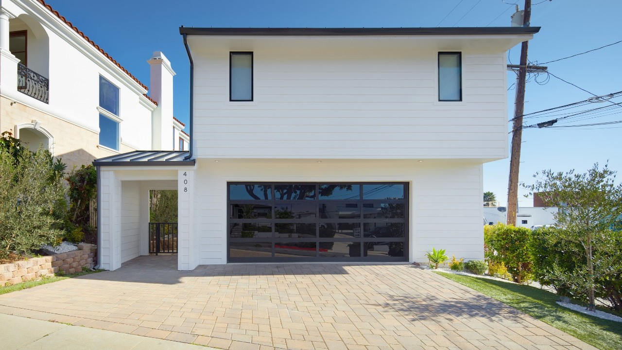 Corona del Mar Village Luxury Home | 408 Hazel Drive