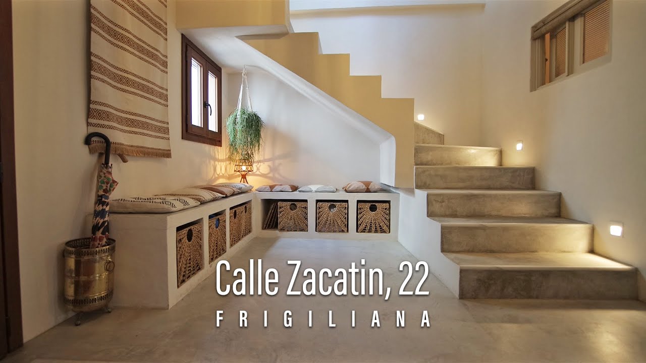 FR657 C/Zacatin - Frigiliana 2 Bed/2 Bath with large terrace 360,000 € exclusive to EDWARDS ESTATES.