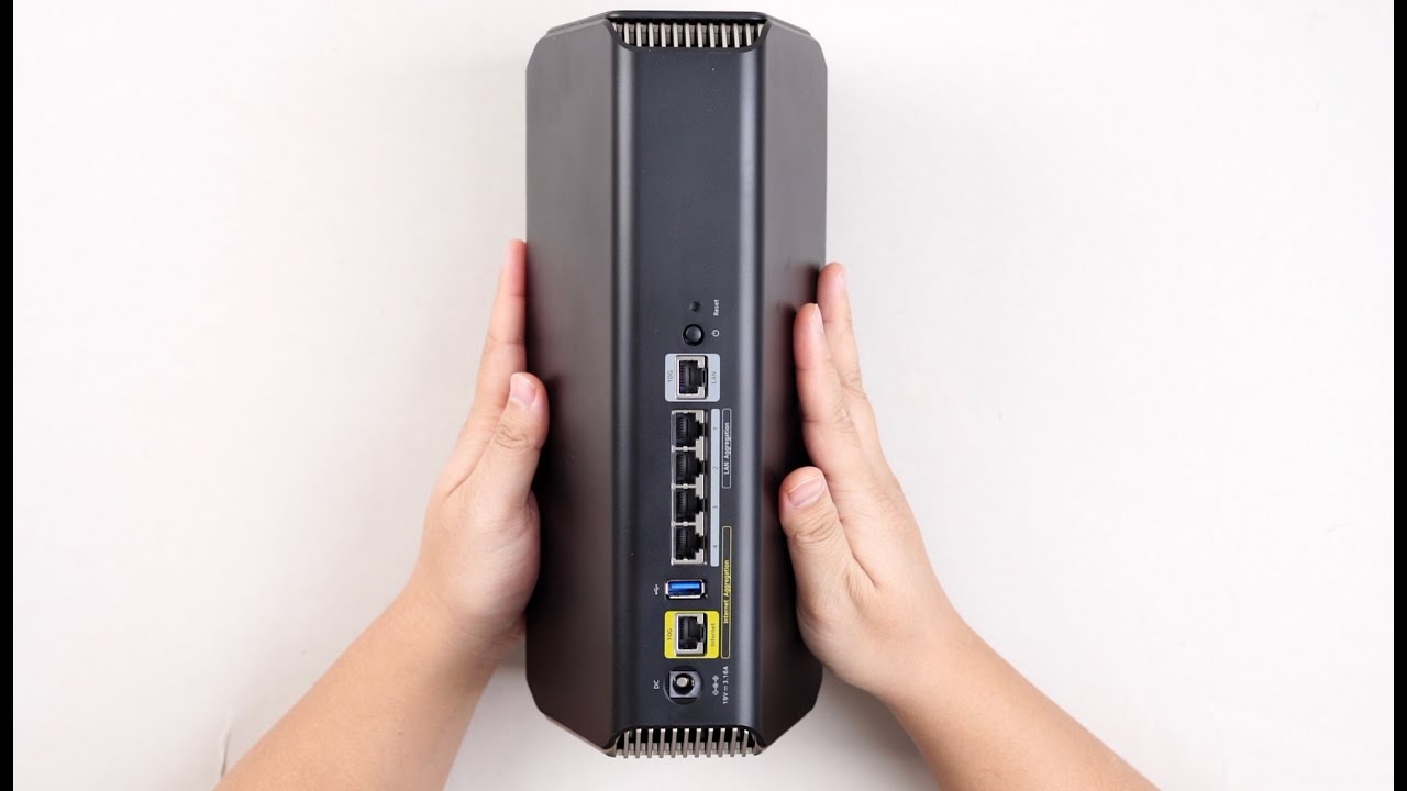 Netgear RS700S BE19000规格 WiFi 7 无线路由器拆解  Netgear RS700S WiFi 7 wireless router teardown
