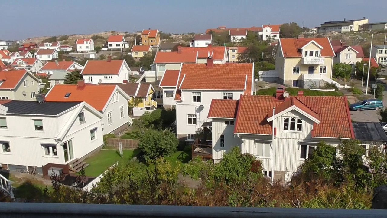 Vandring från Hamngatan via Tjuvsund till Nygatan   Kungshamn/Gravarne