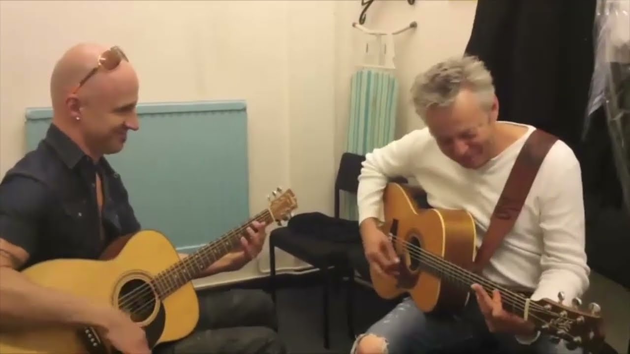 Cantina Senese l Collaborations l Tommy Emmanuel & Simon Hosford