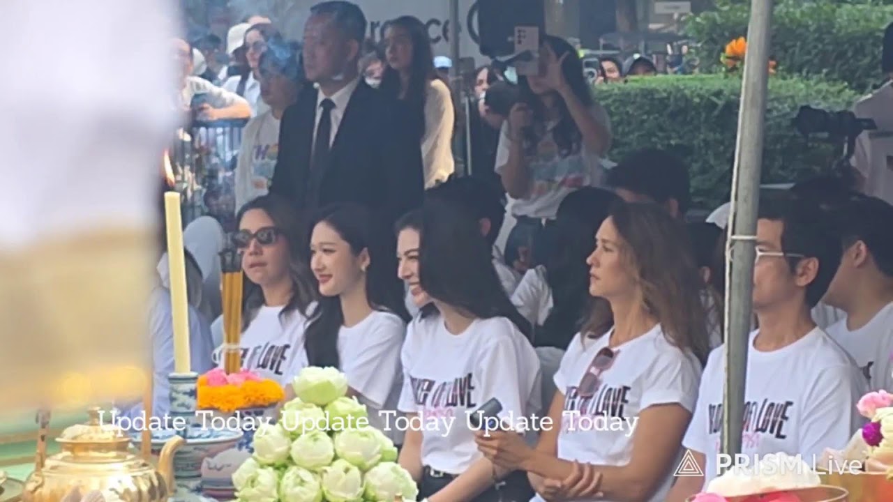 ไลฟ์สัมภาษณ์ :  บวงสรวงซีรีส์ ”BROKEN (Of) LOVE หัวใจซ้ำรัก“

#BrokenOfLoveTheSeries #FayeAtom