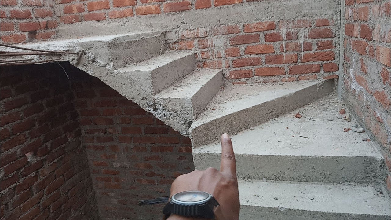 बेहद कम जगह में सीढी का नया डिज़ाइन ! kam space me sidhi ka design ! kam gajah me sidhi banwane ka de