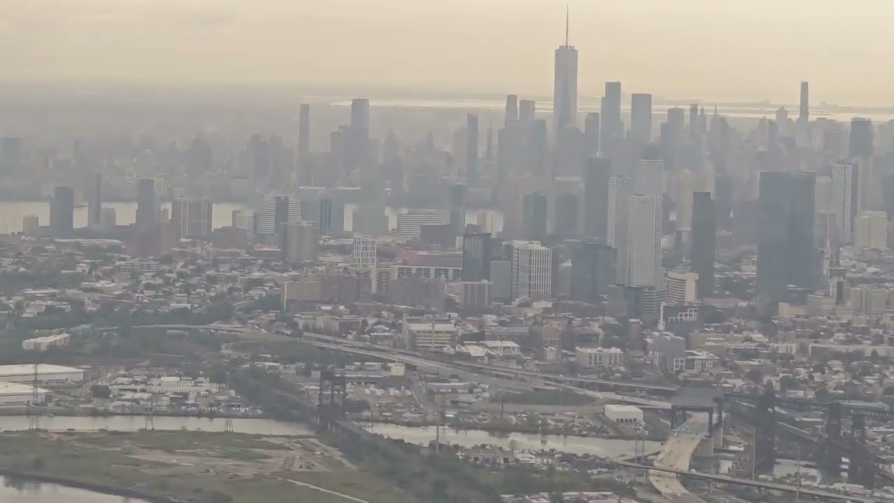 Aankomst New Jersey met zicht op New York City. 