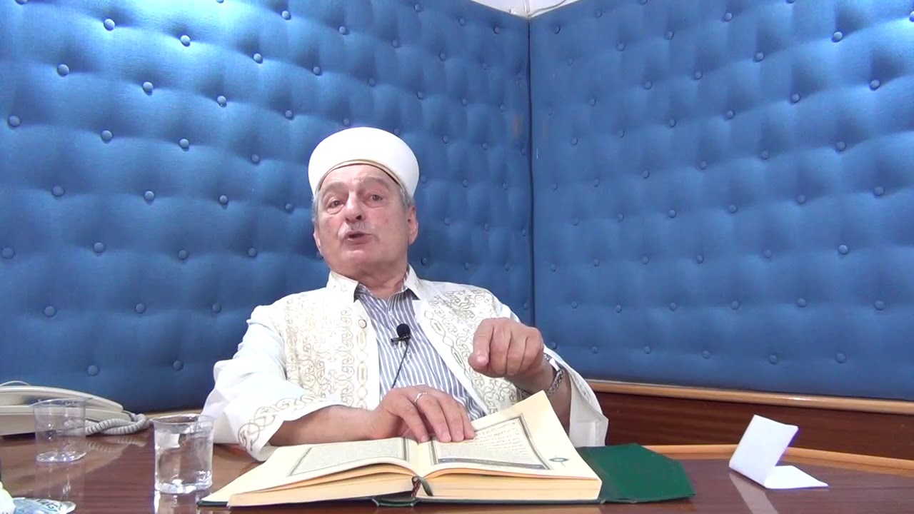 Kalem Suresi 1-4 Ayet Tefsiri - Bayraktar Bayraklı