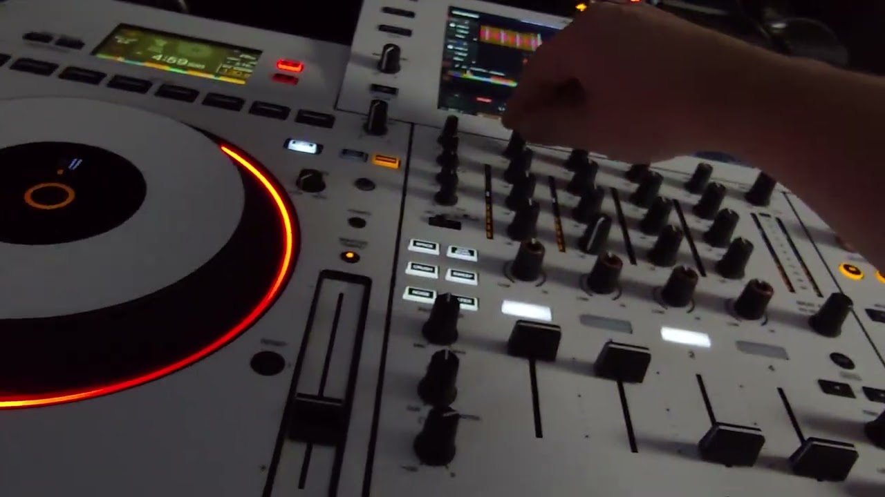 OPUS QUAD DJs need to see THIS.  Sync with Ableton Link.