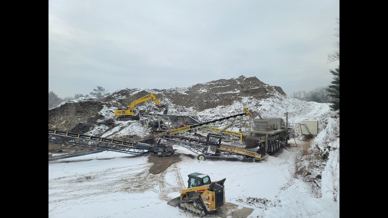 Lippmann 3062 jaw 5165LS impactor & 6203 screen - recycling concrete.
