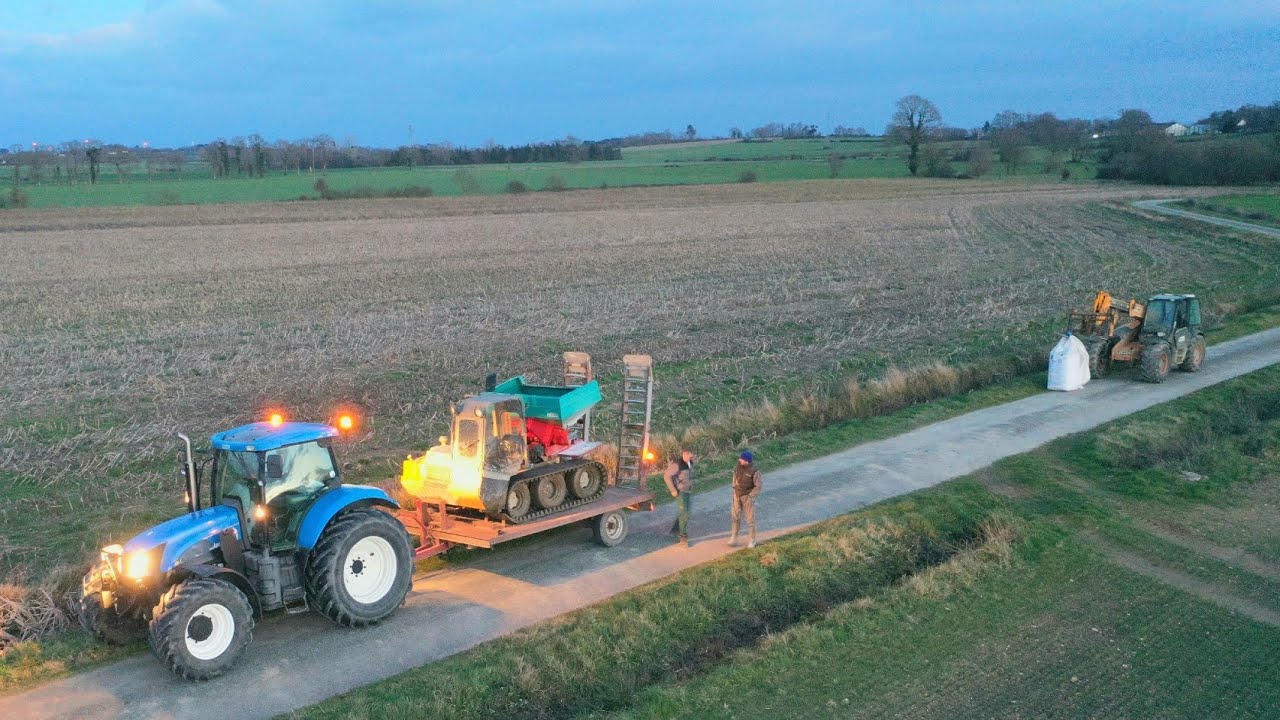 Épandage d'engrais 🌱 / Transmanut / Sulky /  New holland 6070 🔊💨 / Sarl Hérault.