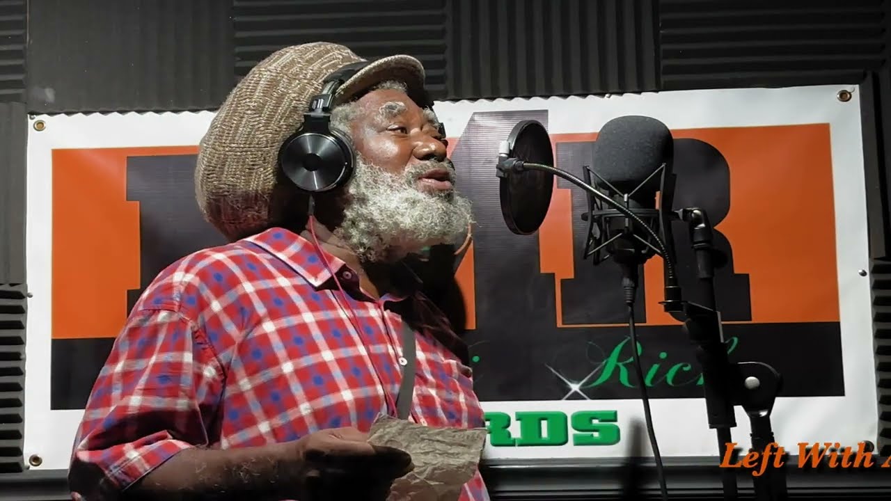 Johnny Clarke - Left With A Broken Heart - RMR Records Jamaica