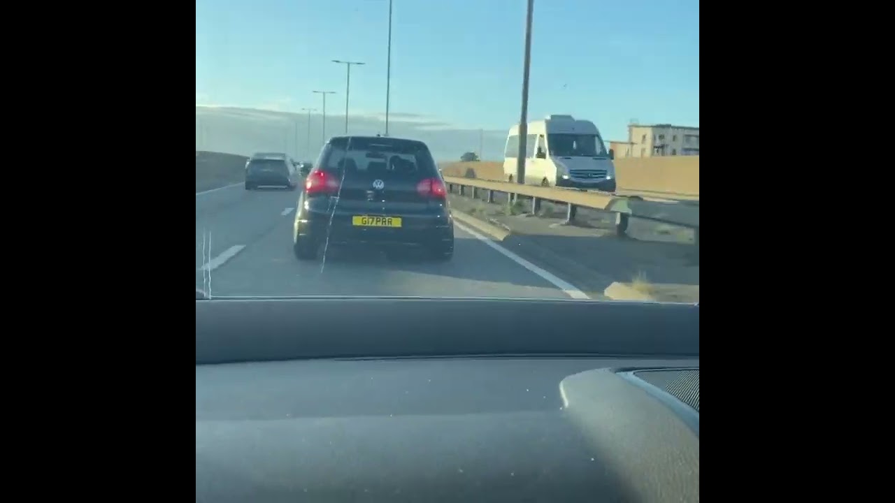 Weaving traffic 🚗💨👀 #tfsi #vw #racing #whiteline #build #fast #gti #r32