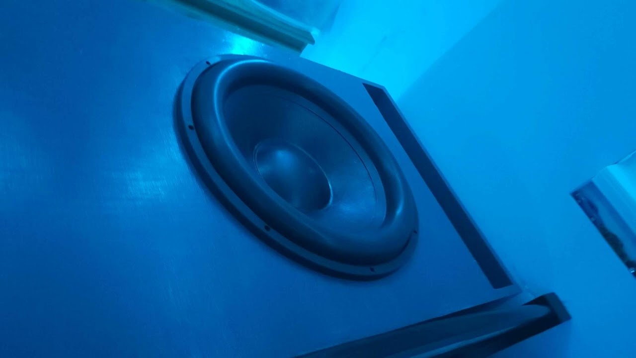 Bassotronics - Bring the Bass Back (Bumpin' Slowed 21,26,30,35,39,19)
