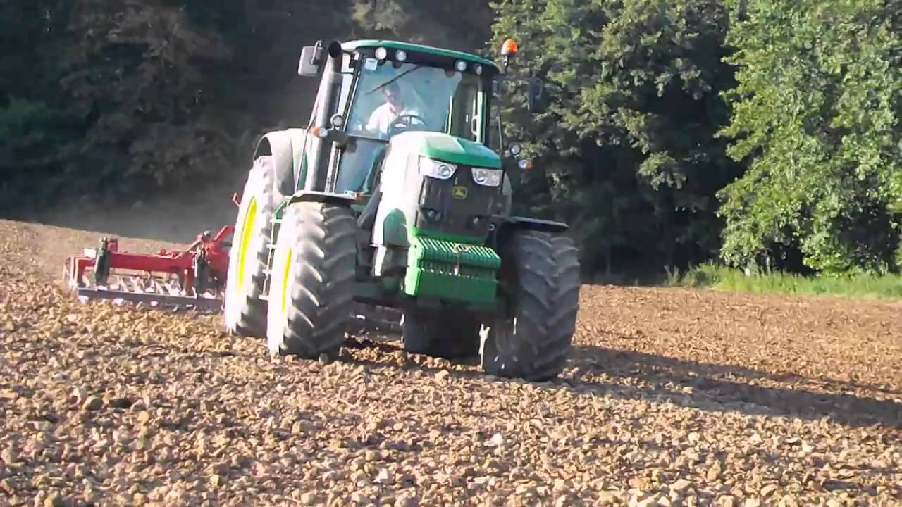 Repce vetés 2014 - Raps drilling - John Deere 6170M & 6330