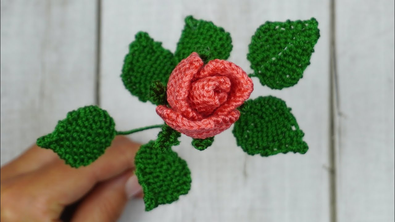 ROSA REALIZADA CON DOS AGUJAS