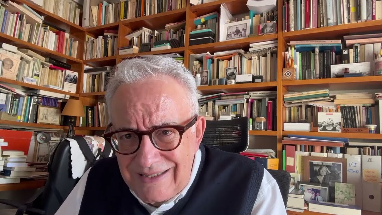 Leemos con...José Teruel, la obra «Carmen Martín Gaite, una biografía»