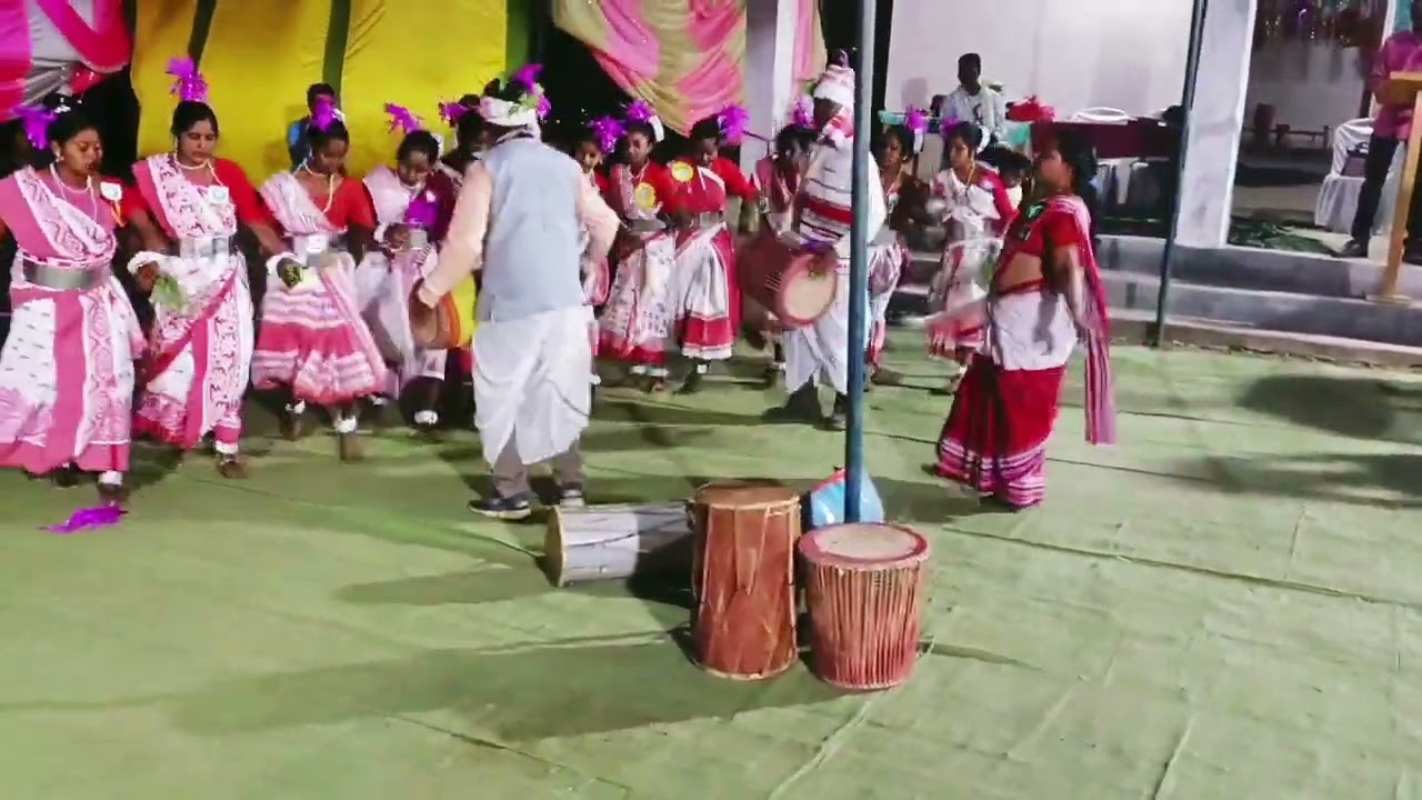 N. W. G. E. L.✝️⛪  बाईबल 📖क्लास पेरिस  में लुरघुट्टा मण्डली संस्कृति कार्यक्रम में❣️