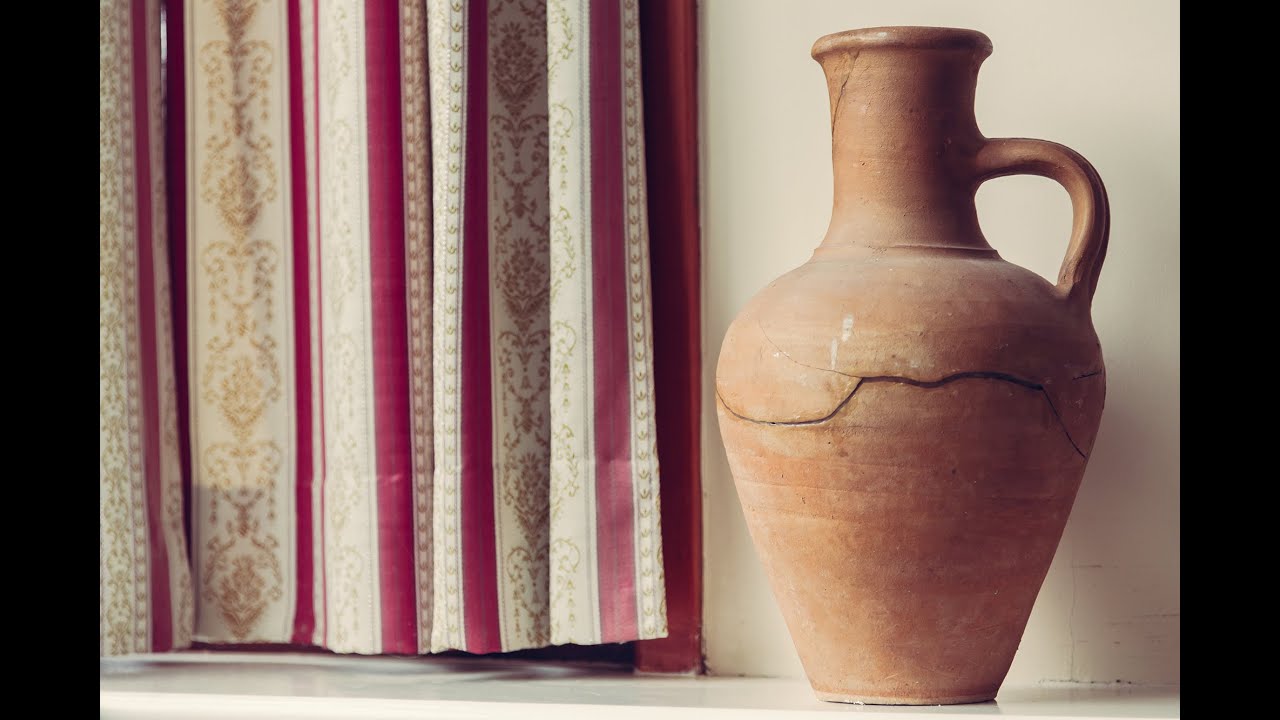 Seeds of Joy, Stories for Easter - The Cracked Pot