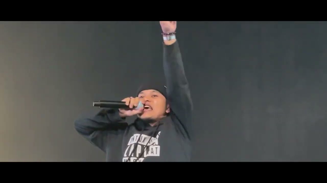 Illaiya Hustlaz feat. NtahSape2Ntah - It's A TRAP (Live @ Naamastay Hip-Hop)