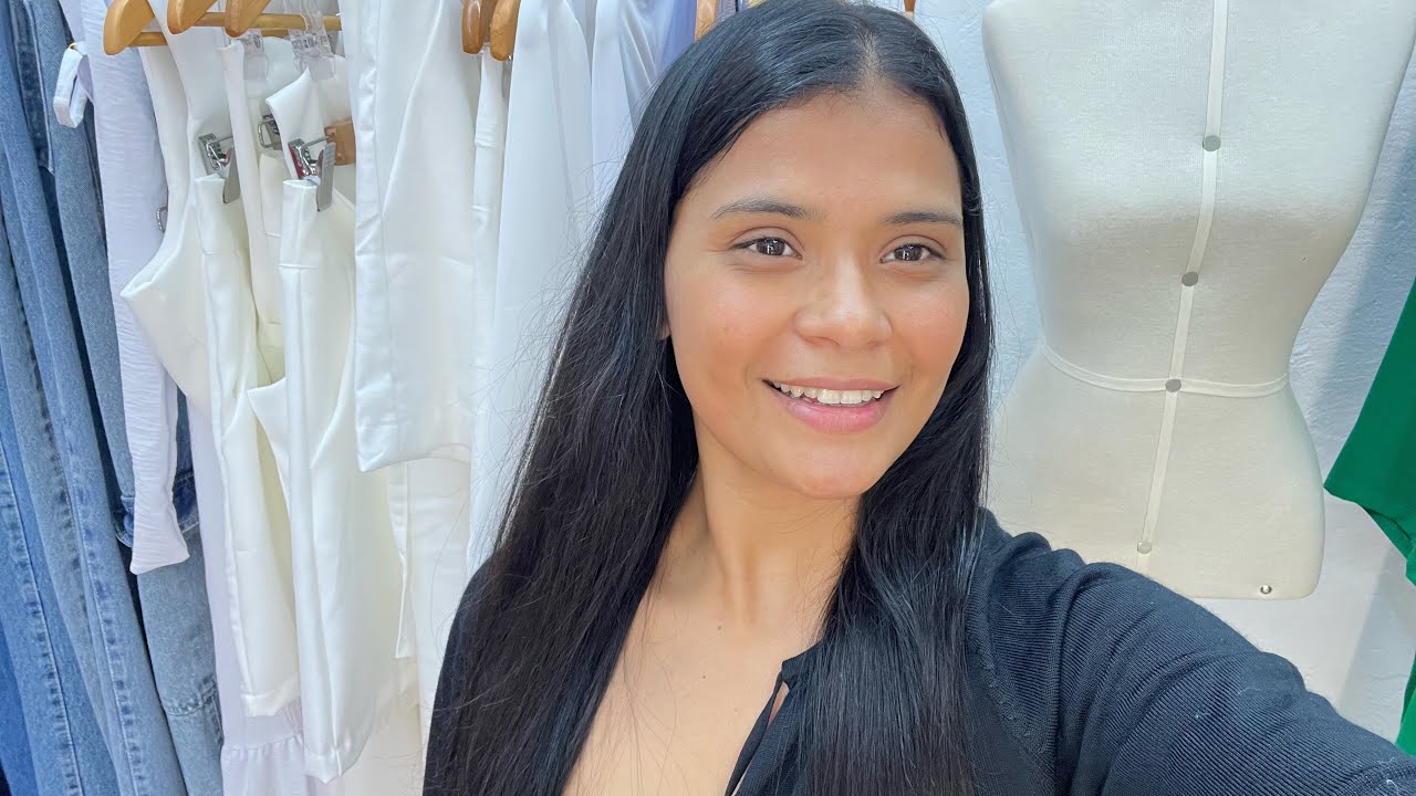 Reorganizando as roupas nas araras😍!