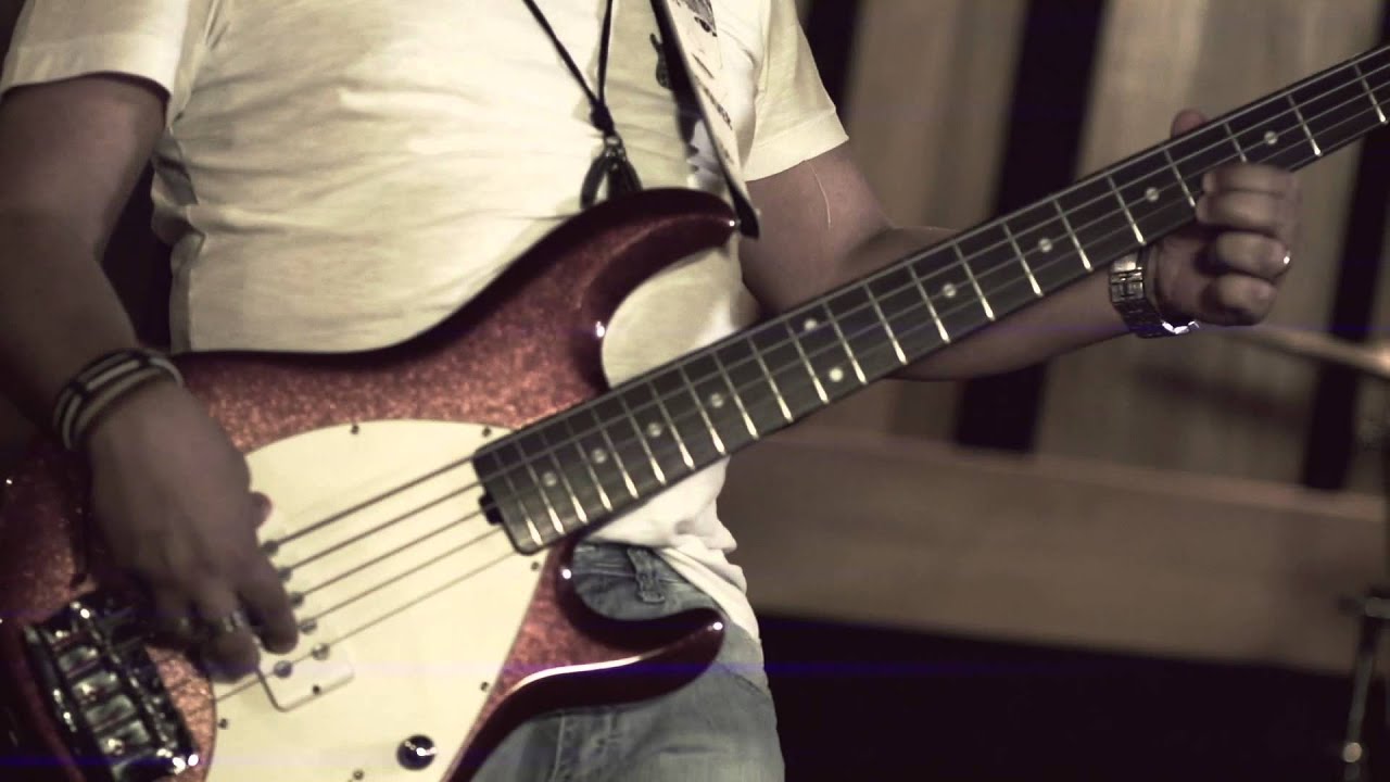 By My Side - Banda A Gama (Cover INXS)