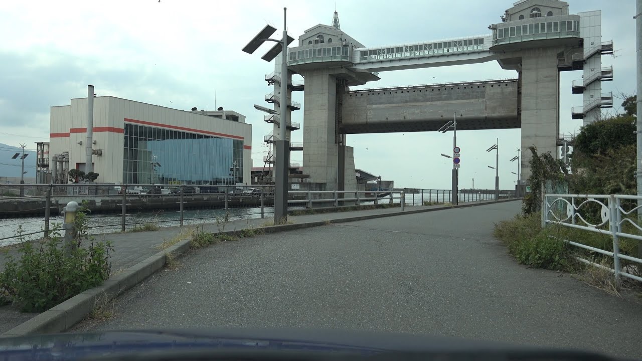 4k　静岡県沼津市、沼津港からびゅうお（駐車場）までの道路