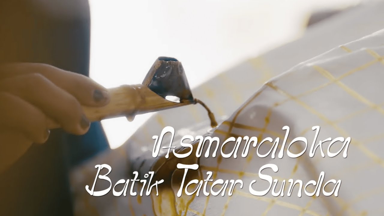 Hari Batik Nasional 2024: Kisah Batik Jawa Barat dalam Merangkai Warna, Menenun Budaya