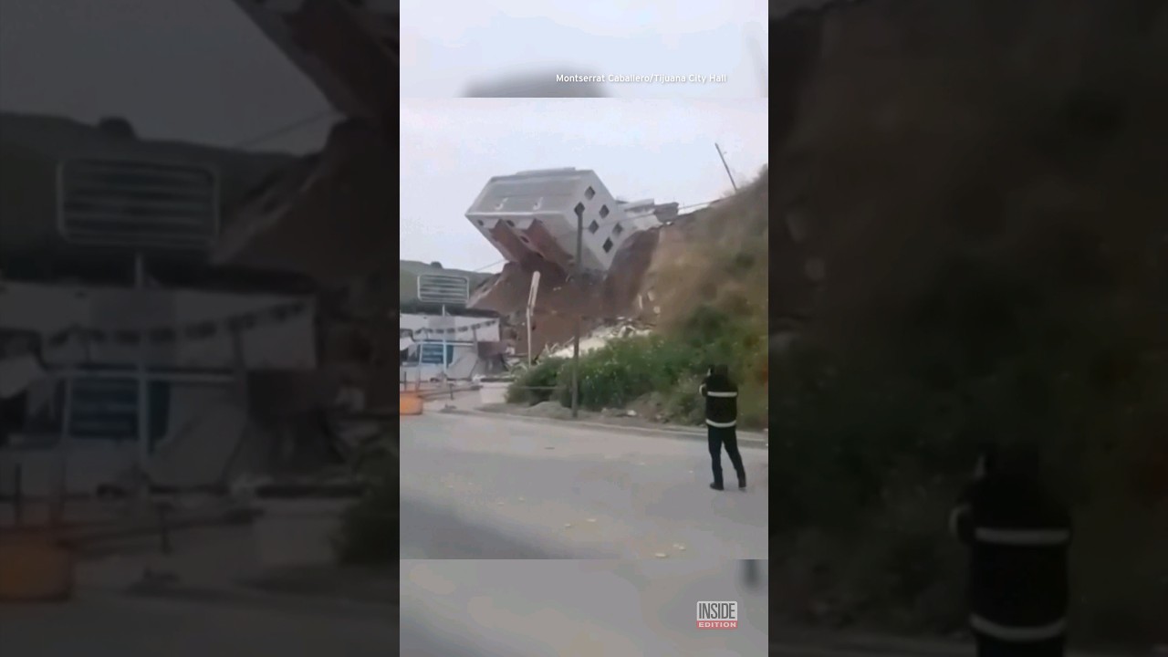 Video Captures The Second A Building In Mexico Collapses #shorts