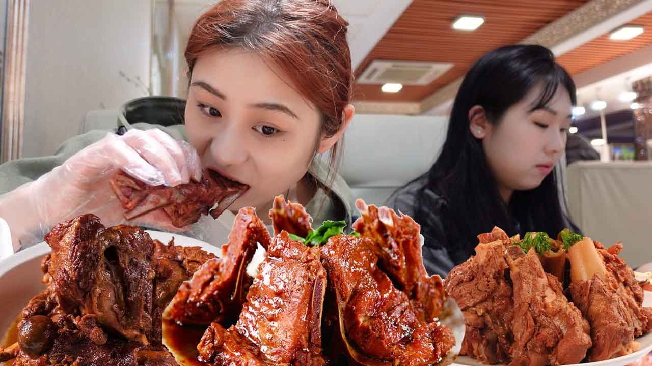 东北60元一位的自助酱大骨，这味道有点太香，和闺蜜实现吃肉自由了！【方芳的快乐生活】