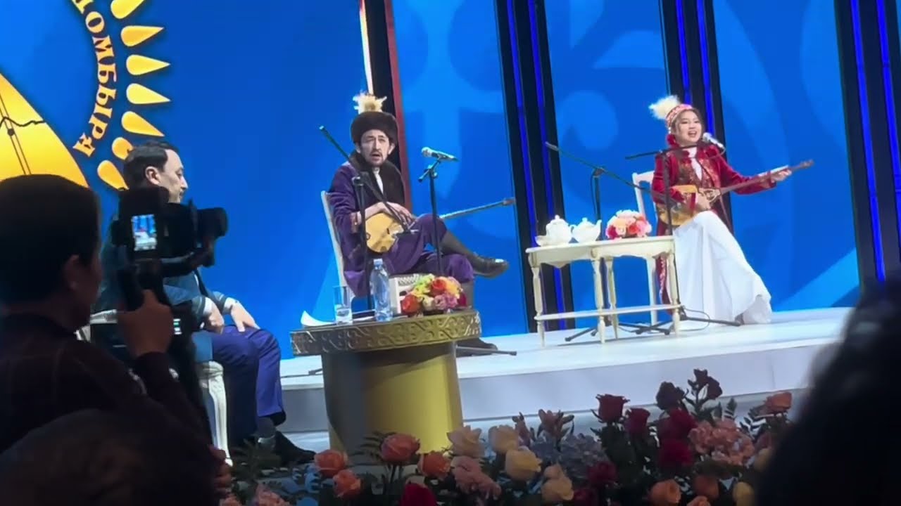 ЖАП-ЖАҢА АЙТЫС! Айым Асылбекқызы - Аспанбек Шұғатаев АЛТЫН ДОМБЫРА