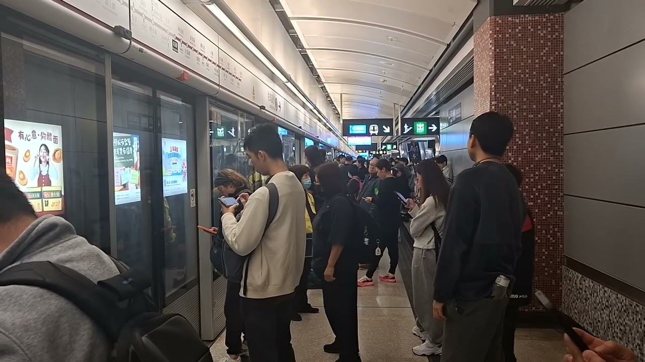 屯馬綫分段行駛：往烏溪沙列車逆綫駛入紅磡站