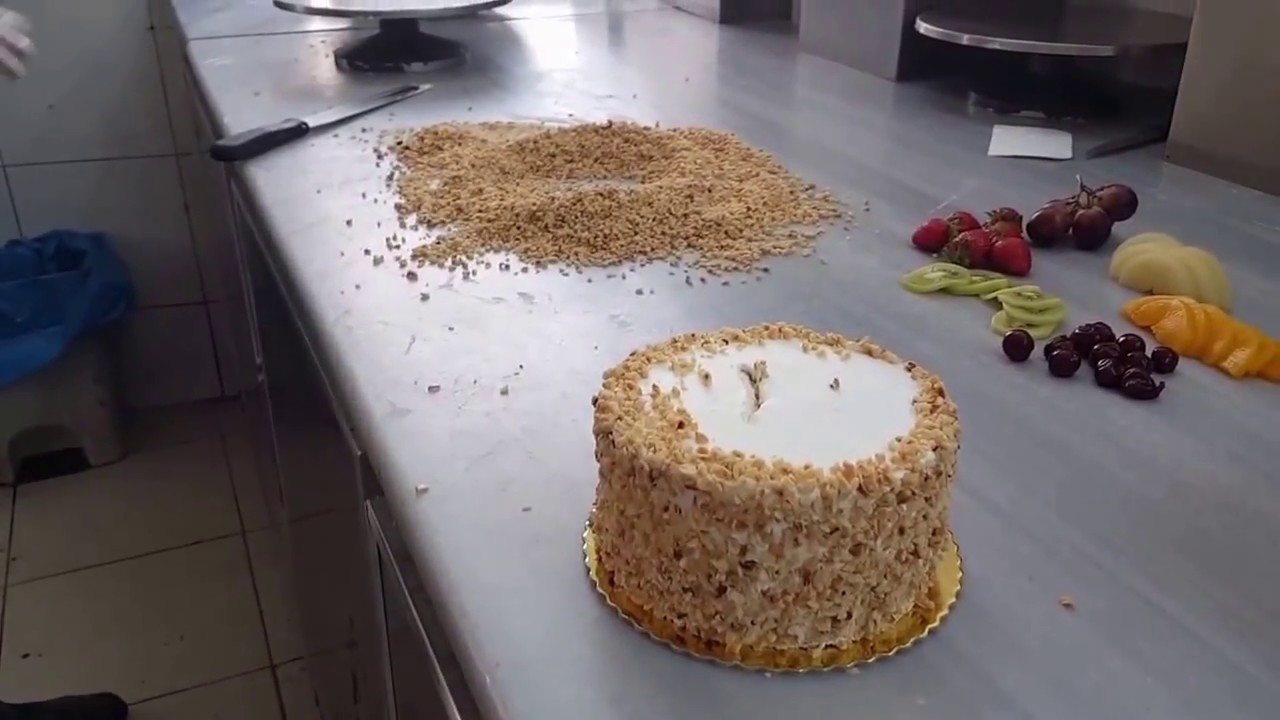 KARIŞIK MEYVELİ PASTA  SONUNA DİKKAT