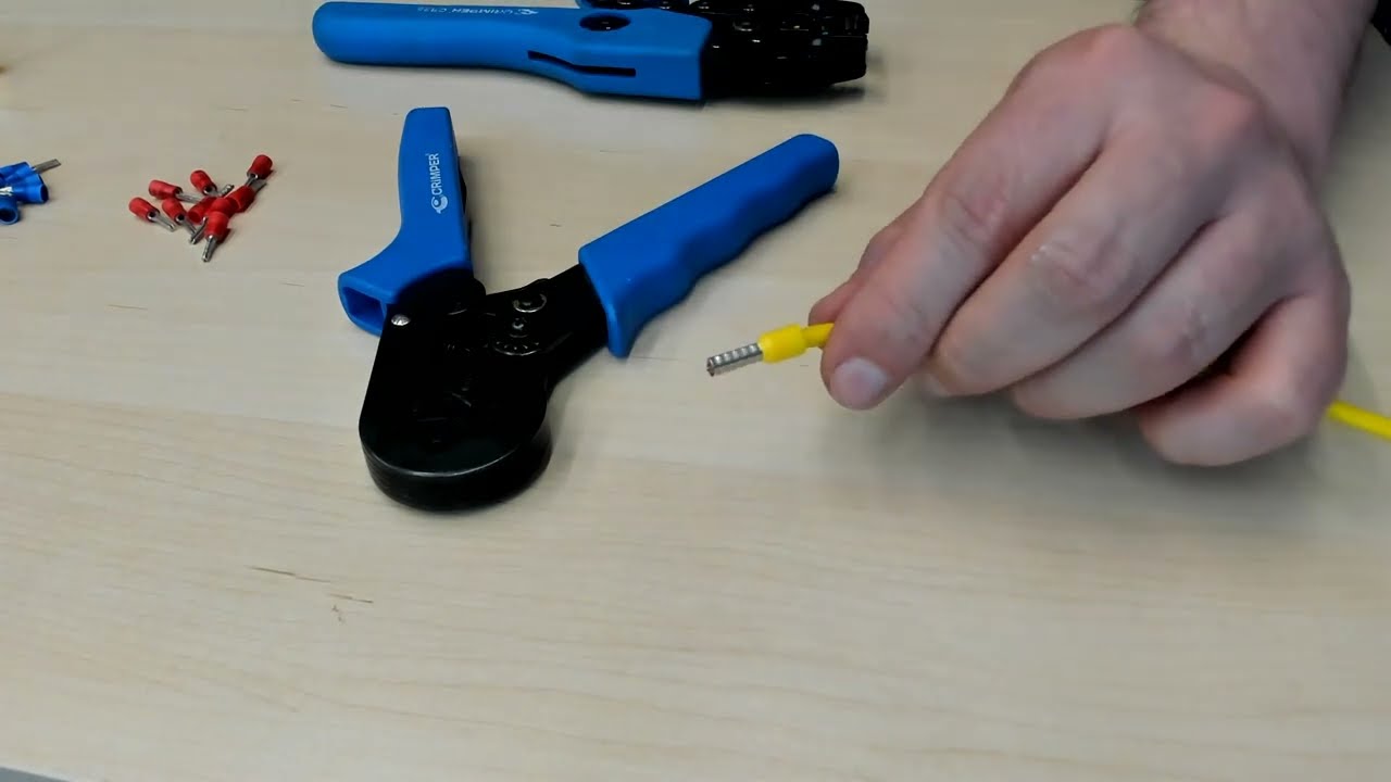 Quem Vence a Disputa? Qual é o Melhor Terminal Elétrico? Terminal Ilhós ou Terminal Pino?