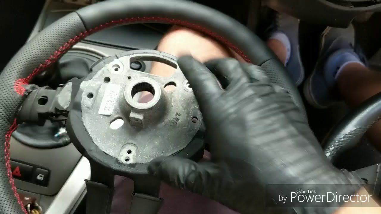 BMW Z4 E85 STEERING WHEEL SWAP