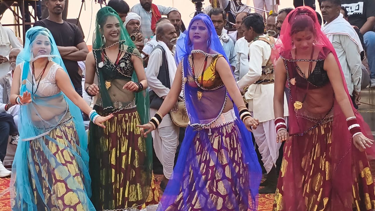 न्यू बुंदेली।।।मैया यशोदा के एक ललना।।। Ramesh Vishwakarma ki Rai... देसी राई