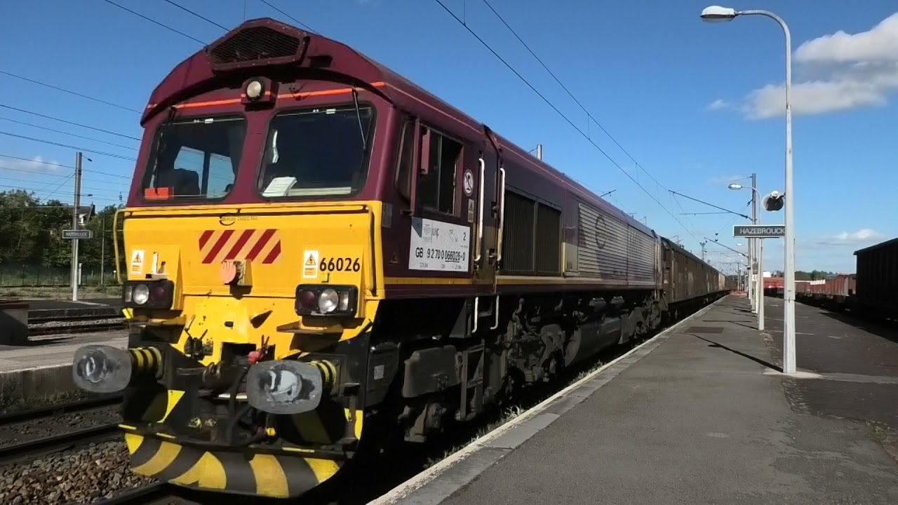 (HD) Freight & Passenger trains at Hazebrouck, France -  20/6/19