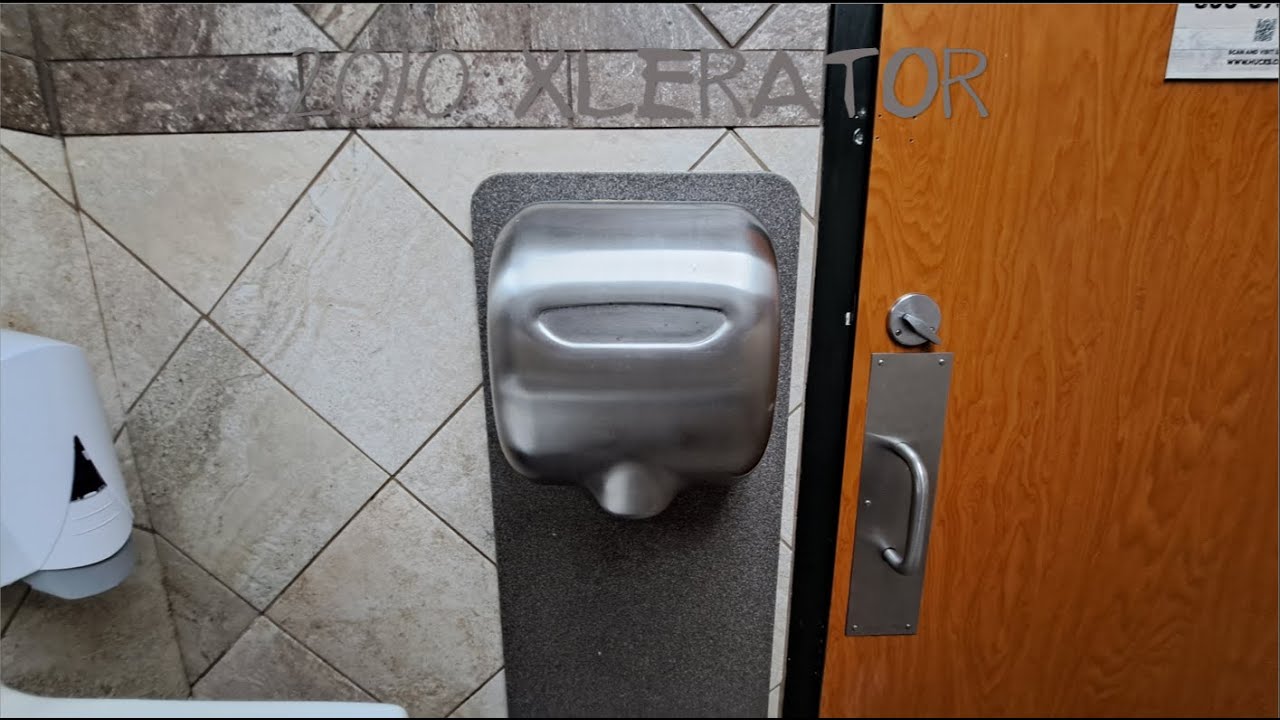 2010 Excel Dryer XLERATOR (1/2) @ Huck's - Caseyville, IL