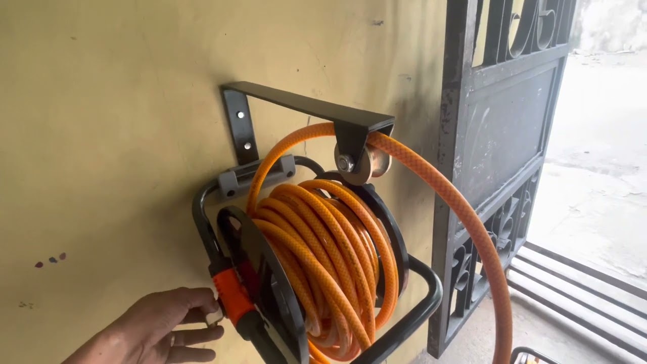 Hose reel for belt-type pressure madaling hilahin/iligpit Hindi naiipit ang hose.